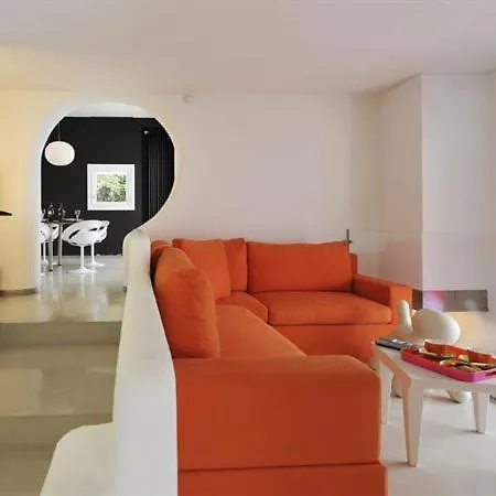Sleeps 10 Pool Air Con Villa Lenno
